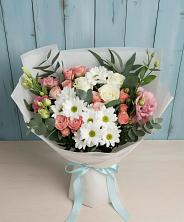 Букет цветов из:  Розы, Лизиантусы и Хризантемы в Бузиновской