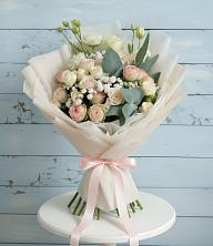 Букет цветов из:  Розы и Лизиантусы в Бузиновской