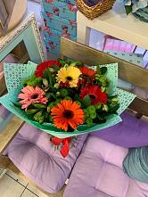 Букет цветов из:  Герберы, Хризантемы и Альстромерии #REPLACE_PRED# Бузиновской