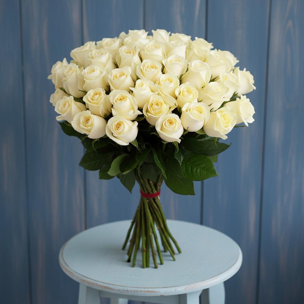 Букет 51 Белая роза Эдлесс Лав в Бузиновской