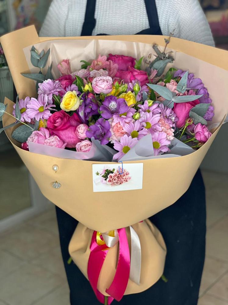 Букет цветов из: Хризантемы, Гвоздики и Альстромерии в Бузиновской