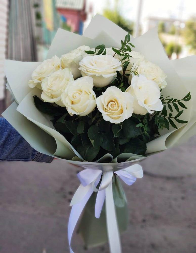 Букет Белые розы Проуд в Бузиновской