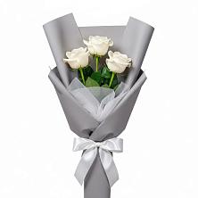 Букет 3 белые розы в Бузиновской