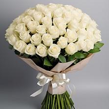 Букет 101 беля роза Белоснежка в Бузиновской