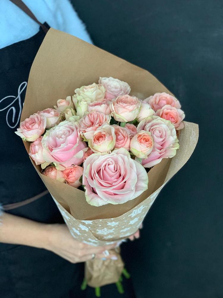 Букет цветов из: Хризантемы и Розы в Бузиновской