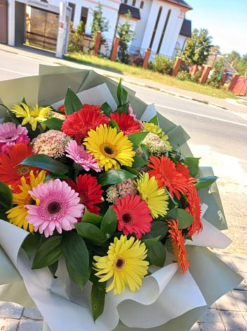 Букет цветов из: Герберы в Бузиновской